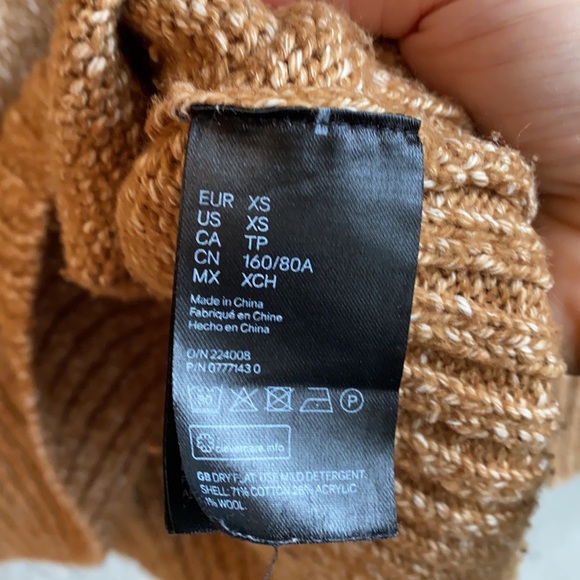 H&M Oversized Super soft Sweater - Picture 5 of 7